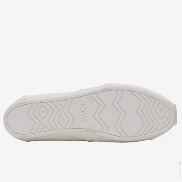 TOMS White Alparagata Slip On Shoes - Picture 3 of 6